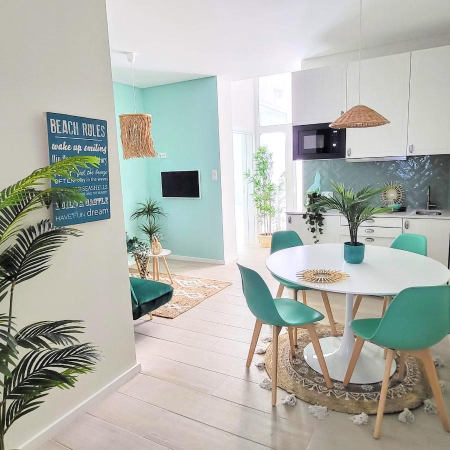 The Shore At Seaside Paradise - Cozy Patio On The Promenade Espinho  Buitenkant foto